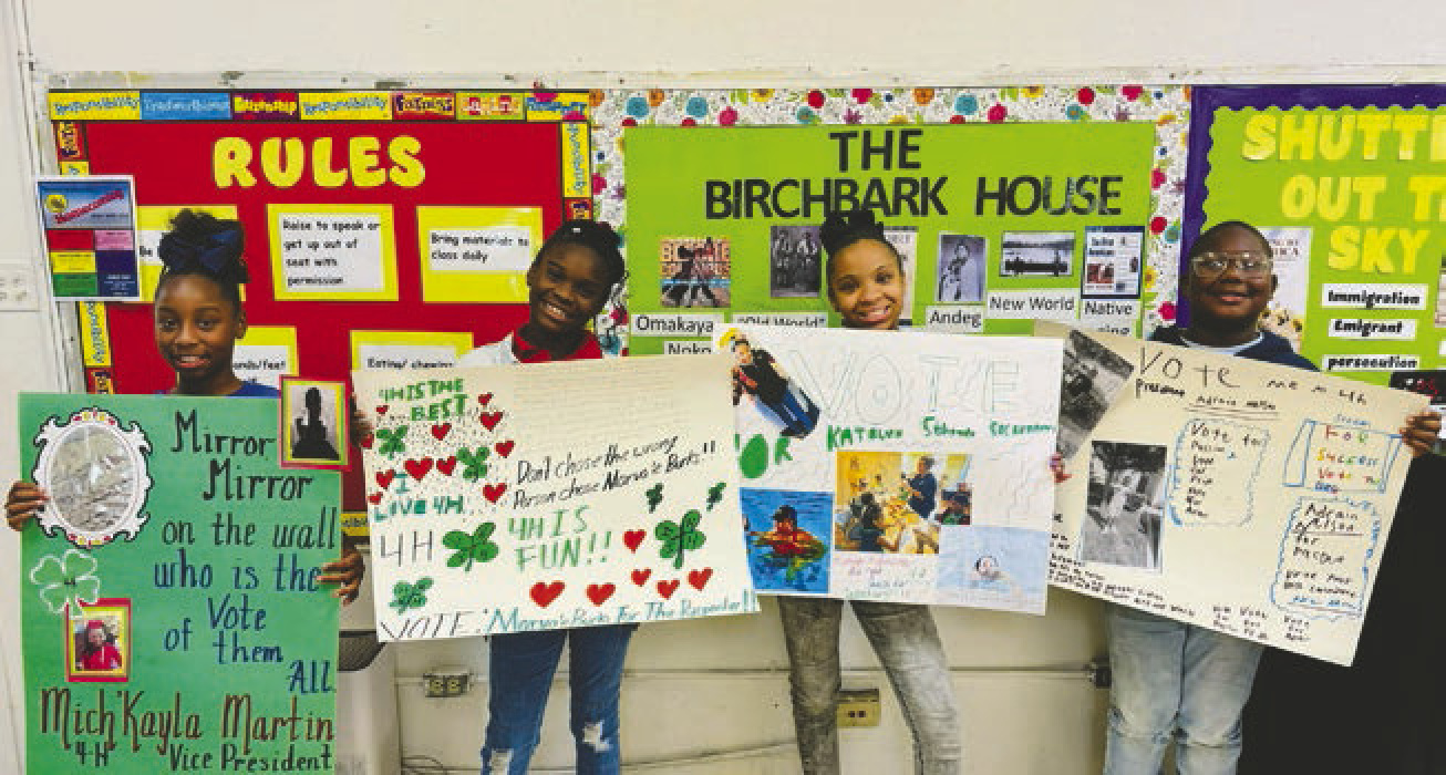4-H elections in the schools