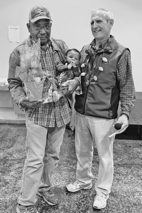 The Louisiana State Cotton Museum and The Friends of The Louisiana State Cotton Museum hosted Christmas Pictures with Santa last weekend at the museum. Crafts, snacks, door prizes and, of course, pictures with Santa were enjoyed by community members of all ages.