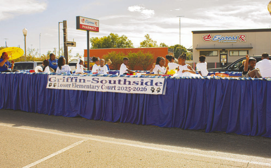 Scenes from GTHS homecoming parade