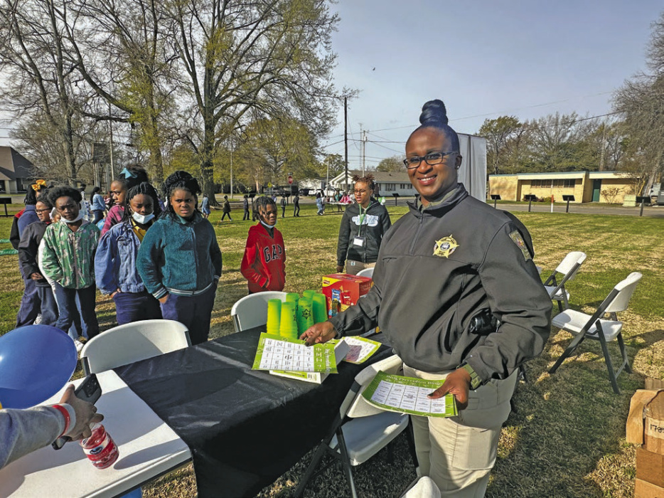 Library, 4-H, HYPE celebrate new Story Walk installation